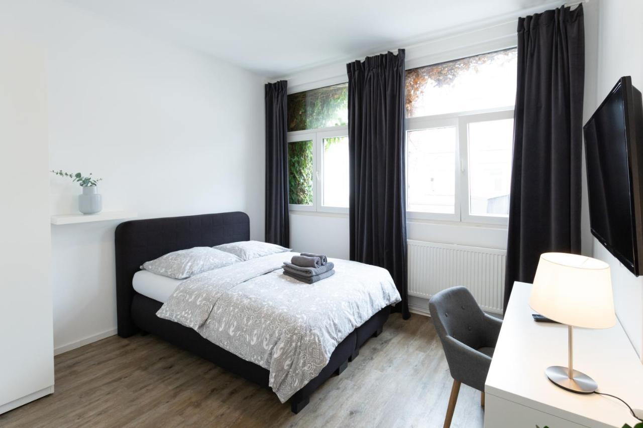 Dreams Bielefeld Hostel Exterior photo